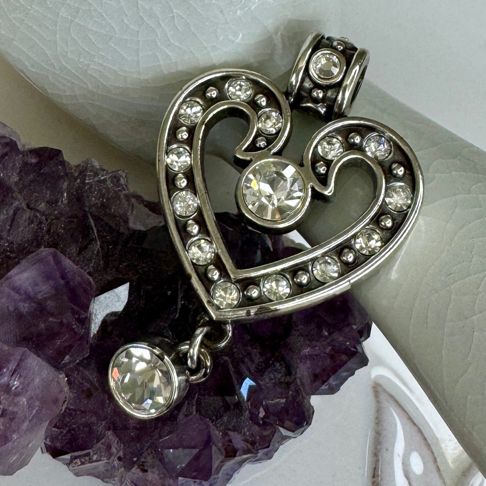Brighton, sparkling heart pendant